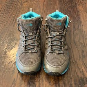The North Face Hiking Boots - Women’s 7